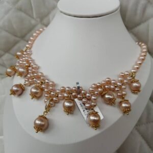 pearl necklace